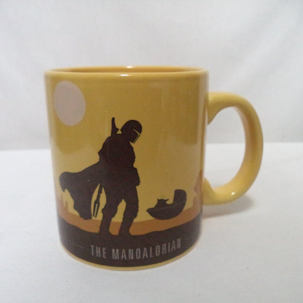 Star Wars The Mandalorian Silhouette Licensed Yellow mug cup large 20oz micro